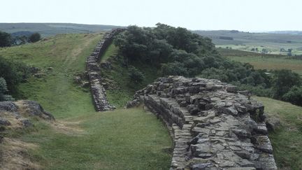 Le mur d'Hadrien dans le&nbsp;Northumberland, en Grande-Bretagne, frontière qui marquait la limite septemtrionale de l'Empire romain, entre&nbsp;l'Angleterre et l'Ecosse (2020). (AGLILEO COLLECTION / AGLILEO)