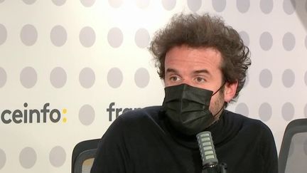 Le réalisateur Cyril Dion était l'invité de franceinfo, mercredi 1er décembre, à l'occasion de la sortie de son documentaire "Animal". (FRANCEINFO / RADIOFRANCE)