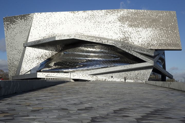 La Philarmonie de Paris signée Jean Nouvel, sur le toit
 (KENZO TRIBOUILLARD / AFP)