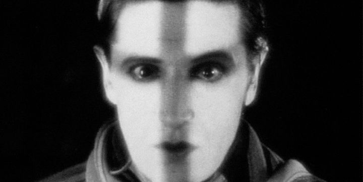 Ivor Novello dans "The Lodger" d'Alfred Hitchcock (1926)
 (Archives du 7eme Art / Photo12)