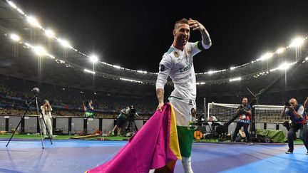 Sergio Ramos, après avoir gagné la Ligue des champions, le 26 mai 2018.&nbsp; (GENYA SAVILOV / AFP)