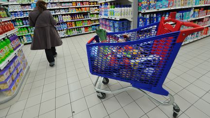 Dans un supermarch&eacute; de&nbsp;Bailleul (Nord), le 20 janvier 2012. (PHILIPPE HUGUEN / AFP)