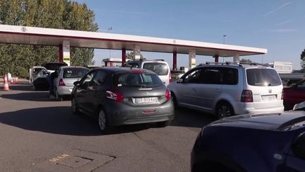 Pénurie de carburant : la situation se tend dans le Nord