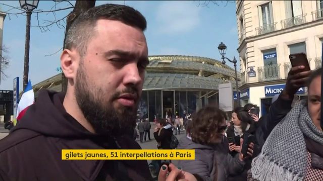 Eric Drouet verbalisé pendant la manifestation des "gilets jaunes" du samedi 23 mars 2019.