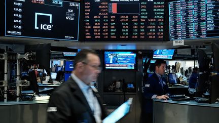 La bourse de Ney-York (Etats-Unis), le 28 février 2022. (SPENCER PLATT / GETTY IMAGES NORTH AMERICA / AFP)