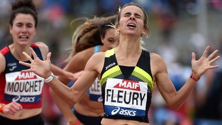 Championne de France du 1500m, Aurore Fleury est également ostéopathe. Un emploi du temps surchargé et un rythme de vie qui lui demande beaucoup de sacrifices.