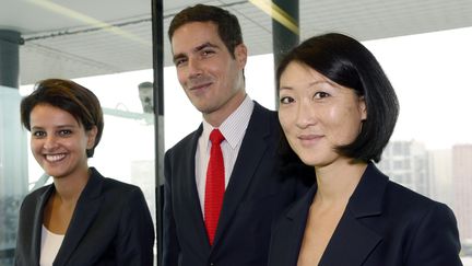 Najat Vallaud-Belkacem, Mathieu Gallet (au centre) et Fleur Pellerin (&agrave; droite), le 15 octobre 2014, &agrave; la Maison de la Radio (Paris).&nbsp; (BERTRAND GUAY / AFP)