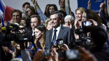 François Fillon lors de son dernier meeting pour la primaire de la droite, le 25 novembre 2016 à Paris. (XAVIER POPY / REA)