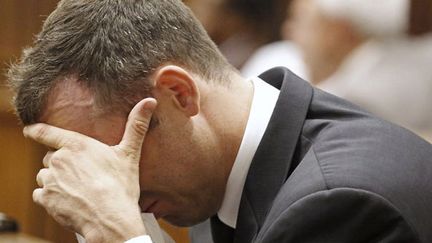 Moment d'émotion pour Oscar Pistorius au tribunal