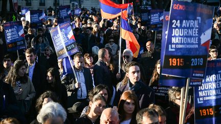 Le 24 avril était commémoré pour la première fois officiellement en France le génocide arménien. Une cérémonie s'est déroulée à l'hôtel de ville de Paris tandis qu'un rassemblement a eu lieu place du Canada (Paris). (ERIC FEFERBERG / AFP)
