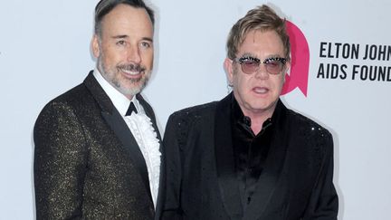  (Elton John aime tellement le mariage… qu’il en veut deux ! © Maxppp)