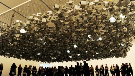 Installation de l'artiste tha&iuml;landais Pinaree Sanpitak expos&eacute;e &agrave; la Biennale de Sydney (Australie), le 26 juin 2012. (GREG WOOD / AFP)