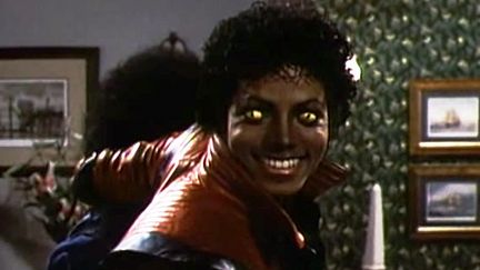 Michael Jackson dans le clip "Thriller" signé John Landis.
 (saisie écran)