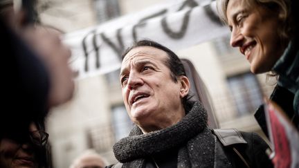 Francis Lalanne lors d'un rassemblement "Paris pour la liberté", le 27 mars 2021. (ARTHUR NICHOLAS ORCHARD / HANS LUCAS / AFP)