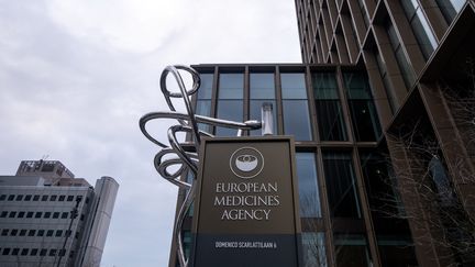 Le bâtiment de l'Agence européenne des médicaments, le 8&nbsp;décembre 2020, à Amsterdam, aux Pays-Bas. (MARTIN BERTRAND / HANS LUCAS / AFP)