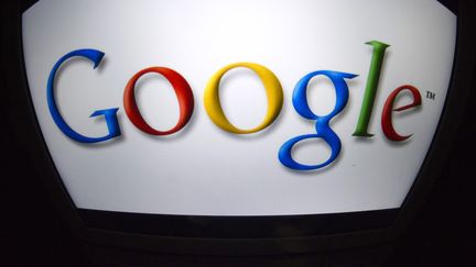 Google est devenu, le&nbsp;10 f&eacute;vrier 2014, la deuxi&egrave;me capitalisation boursi&egrave;re mondiale apr&egrave;s Apple. (LIONEL BONAVENTURE / AFP)