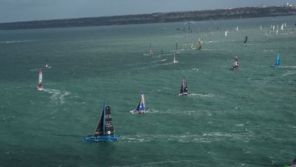 Les 158 skippeurs ont pris le départ du Havre de la 15e édition de la Transat Jacques Vabre, dimanche 7 novembre.&nbsp; (PIERRE BOURAS / DPPI / AFP)