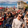 Des manifestants contre la réforme des retraites, à Perpignan, le 1er mai 2023. (JC MILHET / HANS LUCAS / AFP)