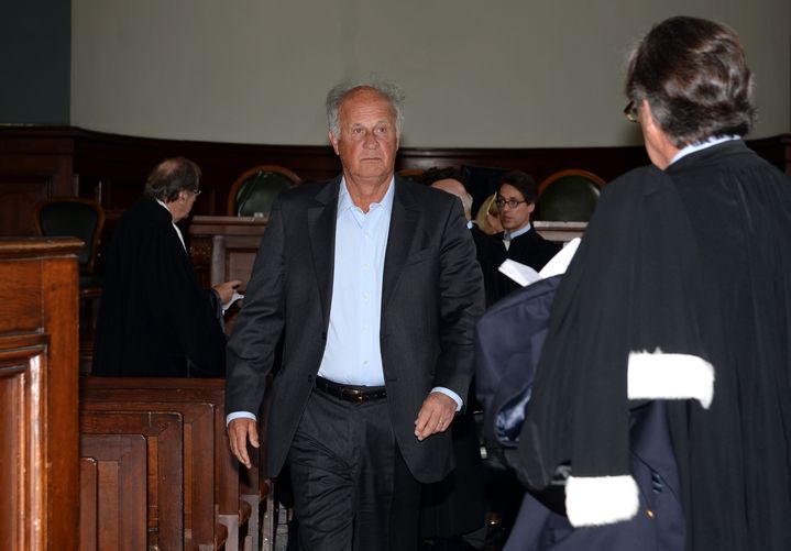 Patrice de Maistre&nbsp;quitte le palais de justice de Bordeaux, le 28 mai 2015. (JEAN-PIERRE MULLER / AFP)