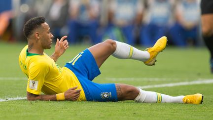 L'attaquant brésilien Neymar lors du match contre le Mexique, le 2 juillet 2018, à&nbsp;Samara (Russie). (FOTO OLIMPIK / NURPHOTO / AFP)