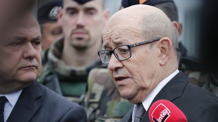 Jean-Yves Le Drian, le 18 mars 2017, à Paris. (BENJAMIN CREMEL / AFP)