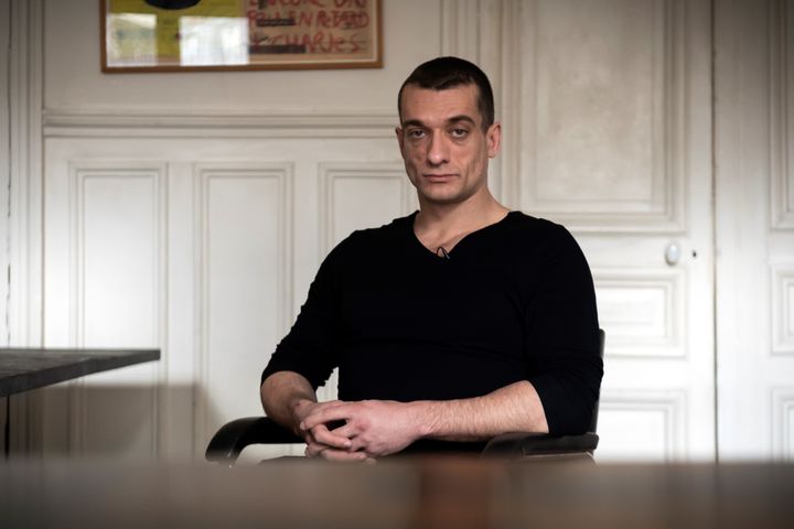 L'activiste russe Piotr Pavlenski, le 14 février 2020, à Paris. (LIONEL BONAVENTURE / AFP)