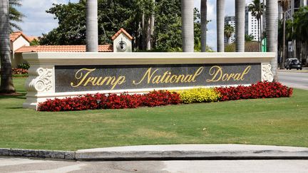 Le golf "Trump National Doral" de Donald Trump à Miami, en Floride (Etats-Unis), le 3 avril 2018.&nbsp; (MICHELE EVE SANDBERG / AFP)