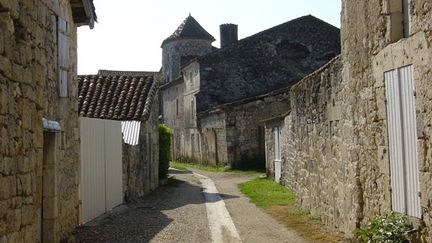  (Des volets clos trop longtemps représentent un risque de vol © RF)