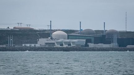 L'EPR de Flamanville dans La Manche, le 16 août 2019. (LOU BENOIST / AFP)