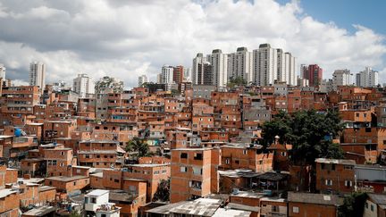 Vue de la favela de Paraisopolis, Sao Paulo, Brésil, le 2 avril 2021.&nbsp; (FERNANDO BIZERRA / EFE)