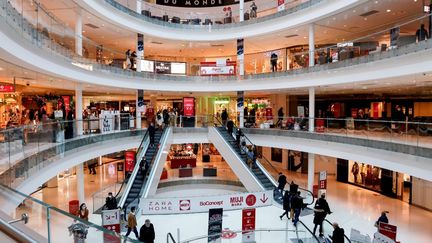 Le centre commercial Beaugrenelle, à Paris, le 30 janvier 2021. (LUDOVIC MARIN / AFP)