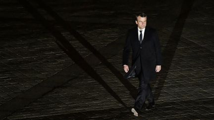 Emmanuel Macron, le nouveau président de la République, au Louvre à Paris, le 7 mai 2017. (PHILIPPE LOPEZ /AFP)