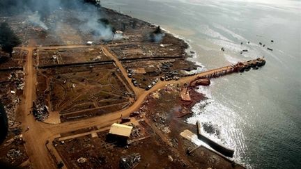 La ville de Juan Fernandez (sur les îles du même nom), rasée par le tusnami qui a suivi le séisme (AFP - Felipe GAMBOA)