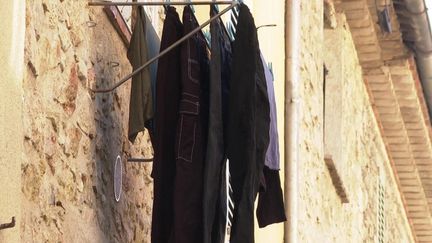 Alpes-Maritimes : à Valbonne, interdiction de faire sécher son linge aux fenêtres