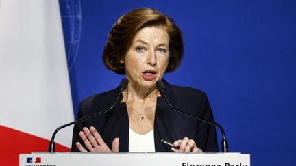 La ministre des Armées, Florence Parly, lors d'une conférence de presse à Paris, le 16 septembre 2021. (LUDOVIC MARIN / AFP)