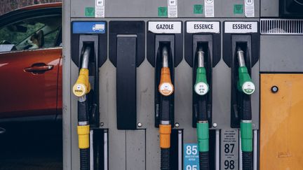 "7%" des stations-service en France étaient en manque d'un des carburants mercredi, selon le président de l’Union française des industries pétrolières (UFIP) (MARIE MAGNIN / HANS LUCAS)