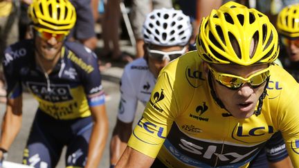 Contador tentera de renverser Froome, le tenant du titre (JOEL SAGET / AFP)