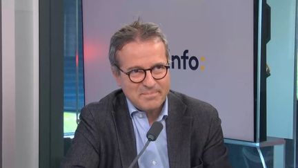 Martin Hirsch, directeur général de l’AP-HP, était l'invité de franceinfo mercredi 27 avril 2022. (CAPTURE ECRAN / FRANCEINFO)