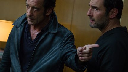 Vincent Lindon et Gilles Lellouche dans "Mea Culpa"
 (Gaumont Distribution)