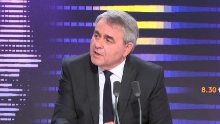 Le président de la Région Hauts-de-France, Xavier Bertrand, le 28 février 2024 sur franceinfo. (FRANCEINFO / RADIO FRANCE)