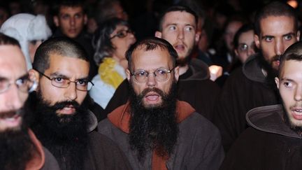 Une centaine de catholiques intégristes ont manifesté près du théâtre de la Garonne
 (ERIC CABANIS / AFP)