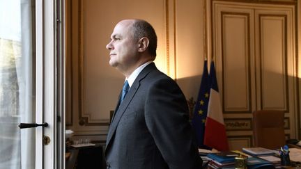 Le ministre de l'Intérieur recevait des écoliers place Beauvau ce lundi&nbsp; (BERTRAND GUAY / AFP)