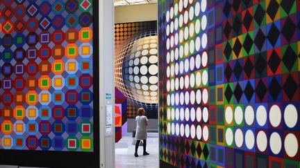 Oeuvres de Vasarely à la fondation d'Aix-en-Provence
 (ANNE-CHRISTINE POUJOULAT / AFP)