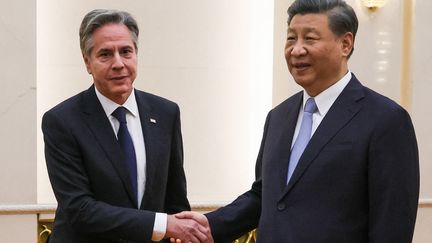 Le secrétaire d'Etat américain Anthony Blinken lors de sa rencontre avec le président chinois Xi Jinping à Pékin (Chine), le 19 juin 2023. (LEAH MILLIS / AFP)