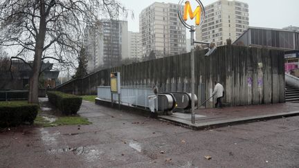 La station&nbsp;Pablo Picasso &agrave;&nbsp;Bobigny (Saine-Saint-Denis), le 3 d&eacute;cembre 2013. (JACQUES DEMARTHON / AFP)