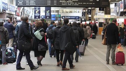 &nbsp; (Gare Montparnasse, les voyageurs ont dû patienter © maxPPP)