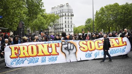 Première manifestation après l'élection de Macron