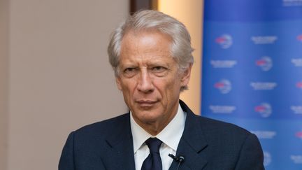 Frappes en Syrie : "Emmanuel Macron était contraint" selon Dominique de Villepin