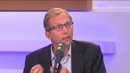 Henri Poupart-Lafarge, PDG d'Alstom est l'invité éco du 30 août 2019. (FRANCEINFO / RADIOFRANCE)