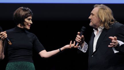 Fanny Ardant et Gérard Depardieu ici en 2011 à l('occasion du Festival Lumière à Lyon. 
 (PHILIPPE DESMAZES / AFP)